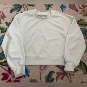 Lululemon Softstreme Perfectly Oversized Cropped Crew in Kohlrabi Green size 4